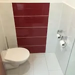 Inner-city Flat *